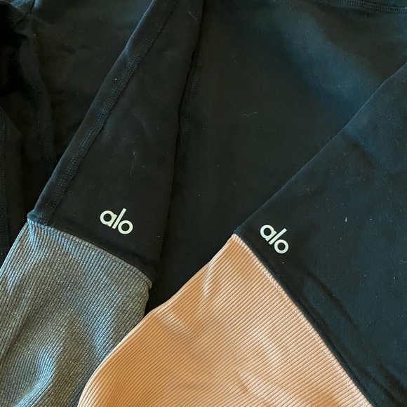 SOLD — Alo Yoga Goddess Legging Bundle - Picture 8 of 8